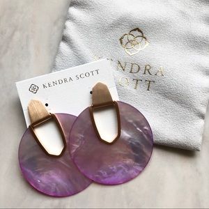 “Diane” style statement earrings